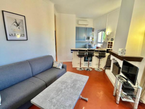 Cannes Suquet by Welcome to Cannes